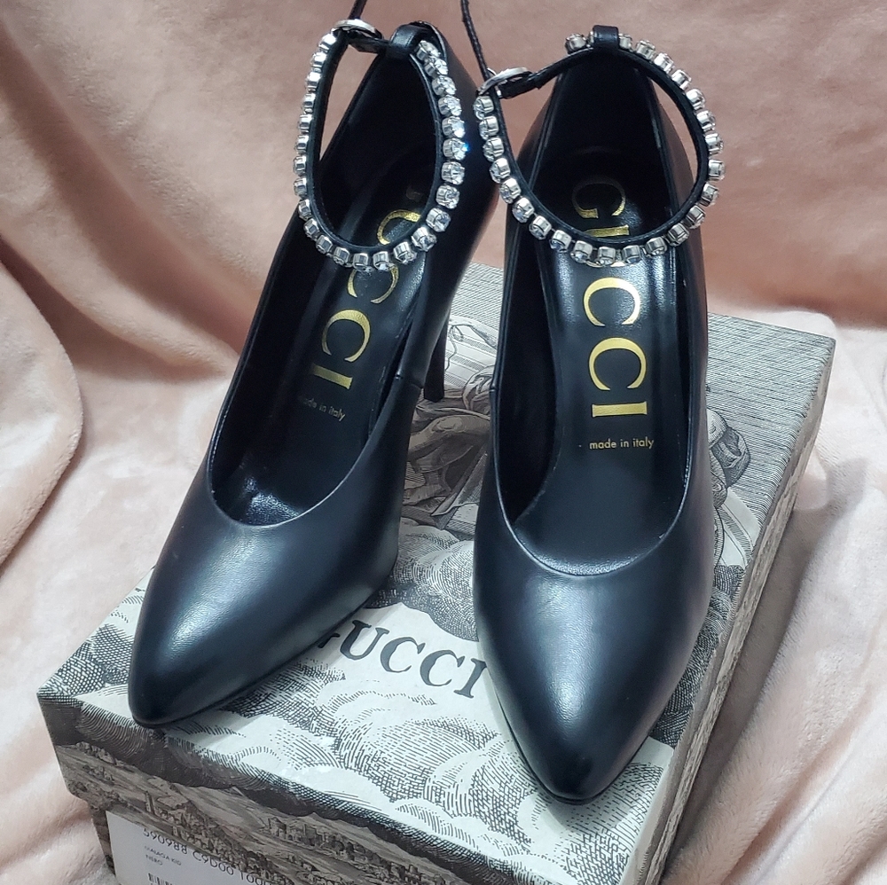 Gucci heels